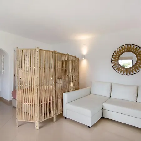 Arribas Studio Apartment