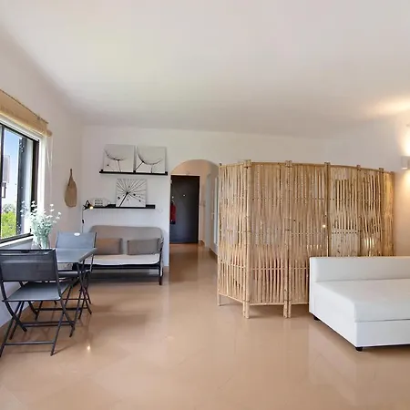 Arribas Studio Apartment Albufeira